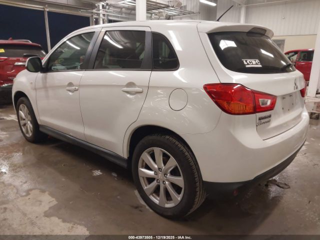Mitsubishi Outlander Es Image 10