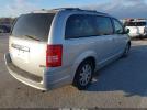 Chrysler Town & Country Touring Image 6