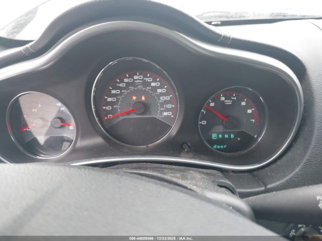 Dodge Avenger Se Image 8