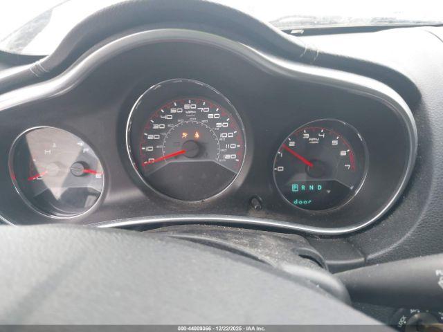 Dodge Avenger Se Image 8