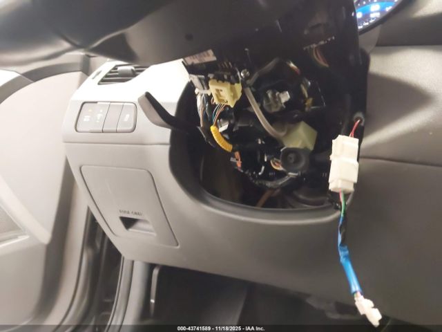 Hyundai ELANTRA Limited Image 6