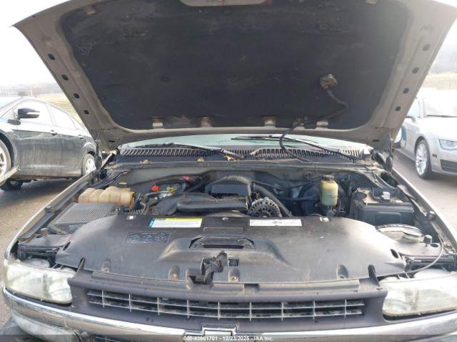 Chevrolet Silverado 1500 Ls Image 9