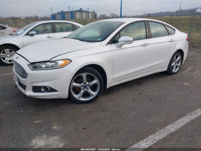 Ford Fusion Se Image 6