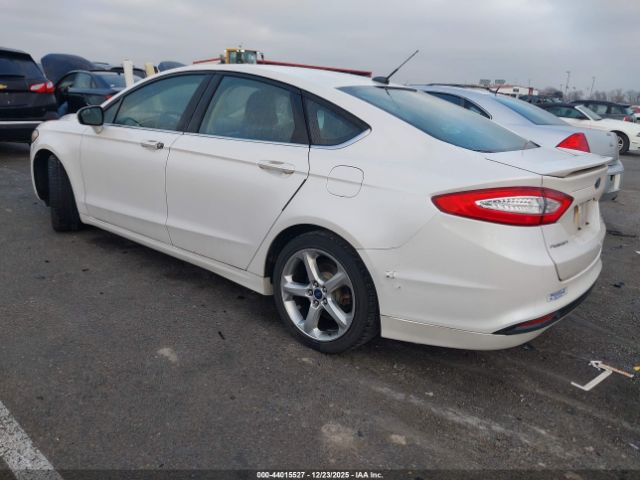 Ford Fusion Se Image 4