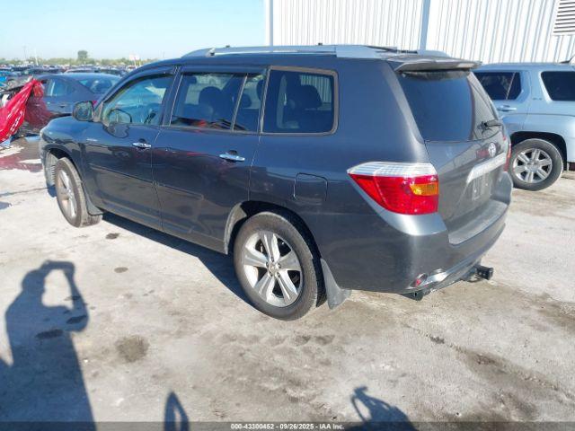 Toyota Highlander Limited V6 Image 4