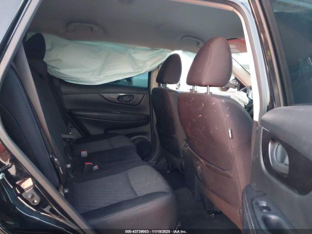 Nissan Rogue S Fwd Image 3