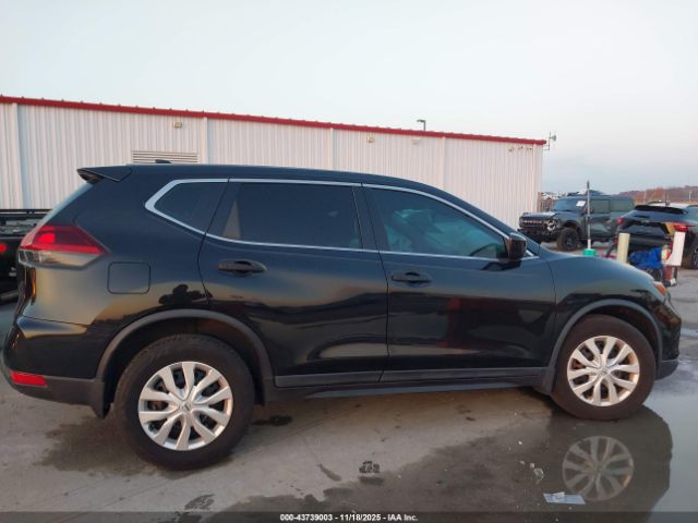 Nissan Rogue S Fwd Image 12