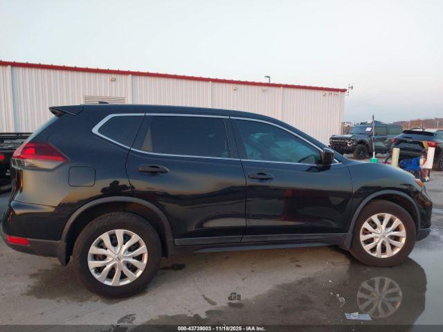 Nissan Rogue S Fwd Image 12