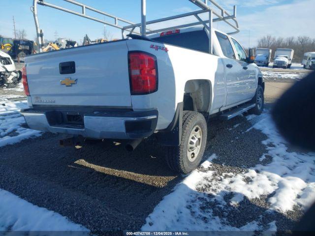 Chevrolet Silverado 2500 Wt Image 14