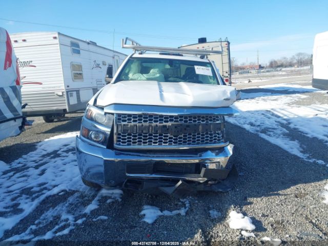 Chevrolet Silverado 2500 Wt Image 3