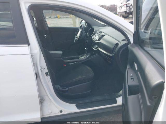 Kia Sportage Ex Image 8