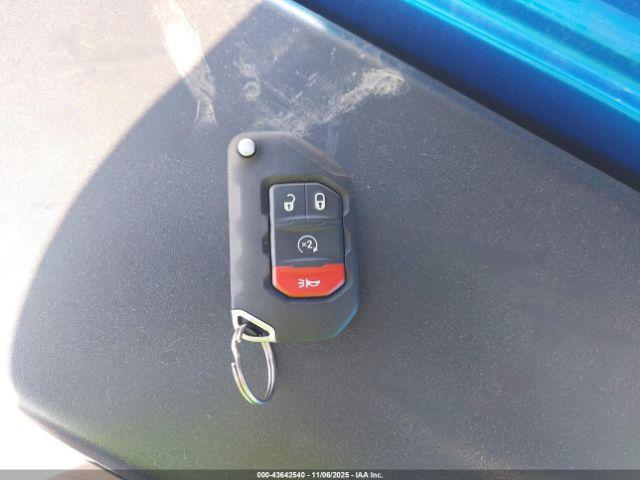 Jeep Wrangler Rubicon 4x4 Image 11