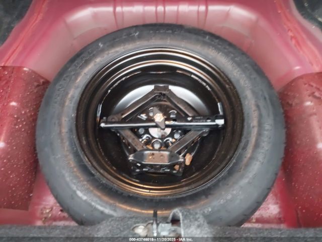 Dodge Avenger Image 10