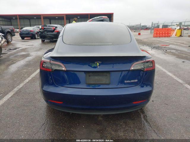 Tesla Model 3 Performance Dual Motor All-wheel Drive Image 10