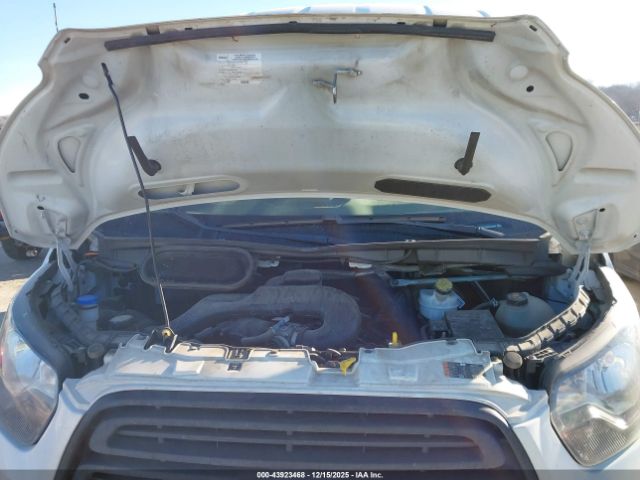 Ford Transit Image 15