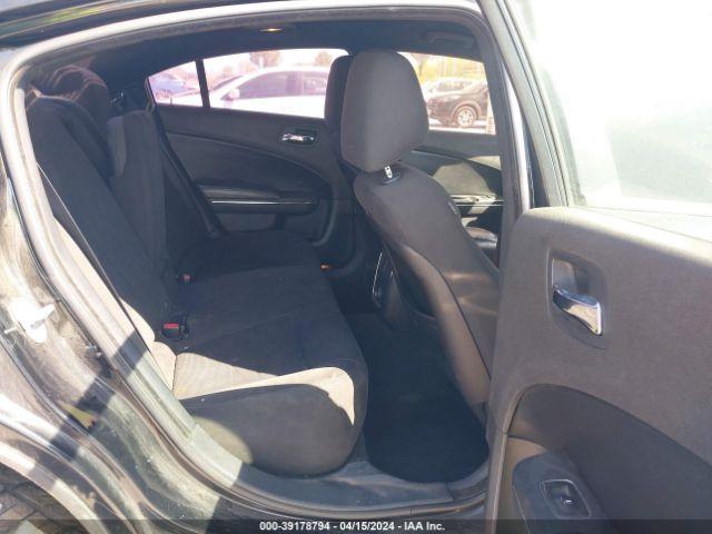 Dodge Charger Se Image 10