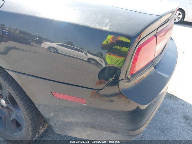 Dodge Charger Se Image 5