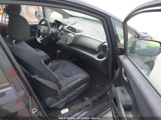 Honda Fit Sport Image 12