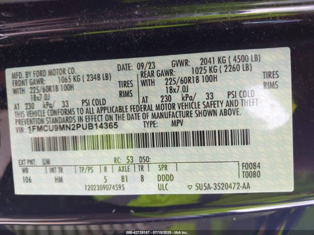 Ford Escape St-line Image 12