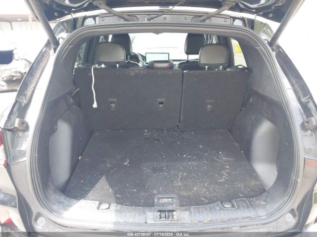 Ford Escape St-line Image 11