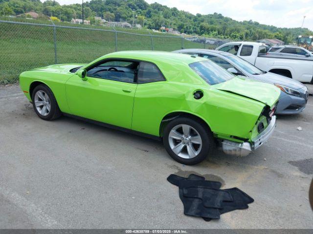 Dodge Challenger Sxt Image 11