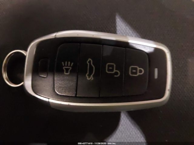 Chrysler Pacifica Touring Image 9