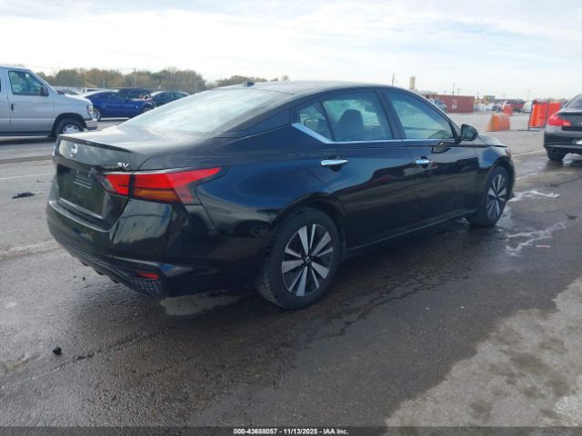 Nissan Altima Sv Fwd Image 5