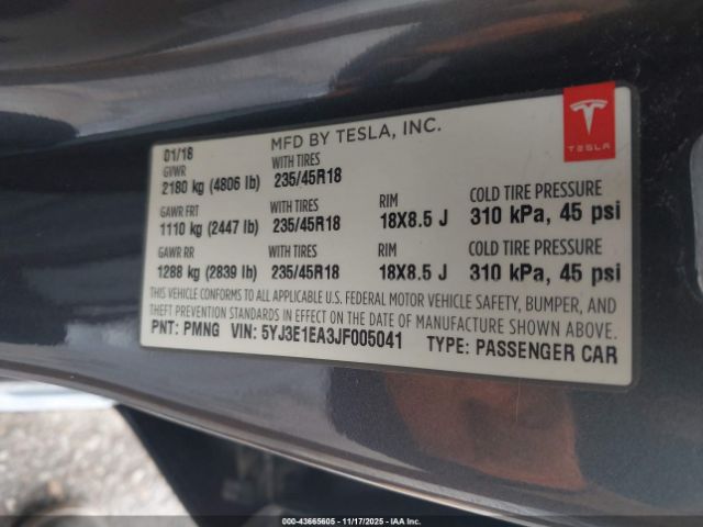 Tesla Model 3 Image 12