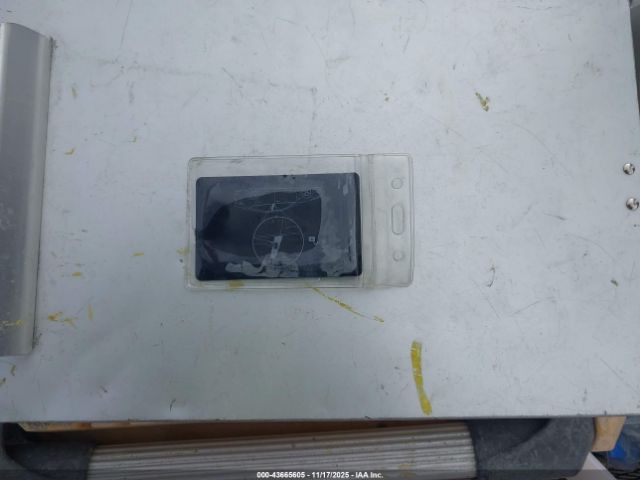 Tesla Model 3 Image 14