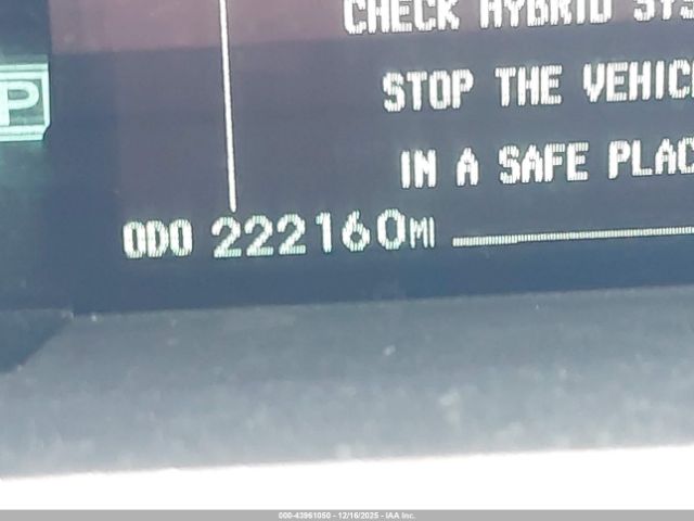 Toyota Prius Three Image 13