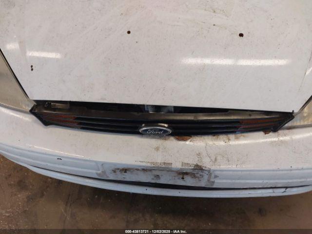 Ford Focus Se Image 9