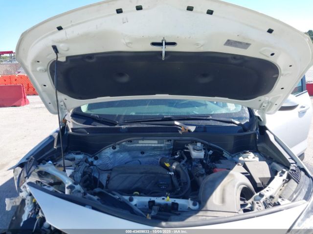 Buick Encore GX Preferred Fwd Image 9