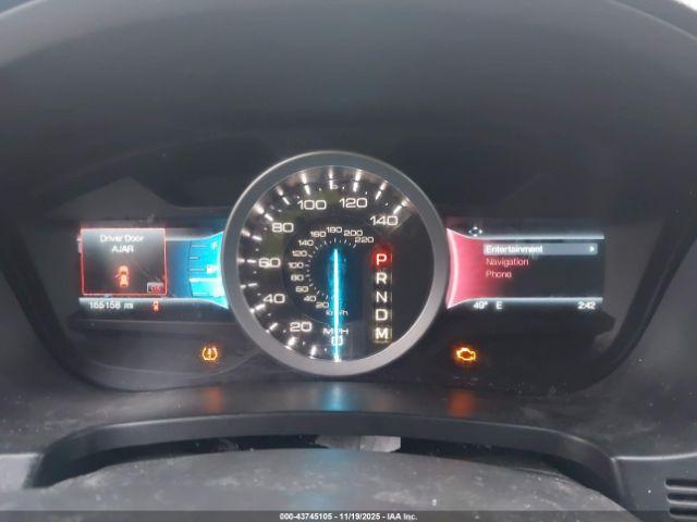 Ford Explorer Xlt Image 8