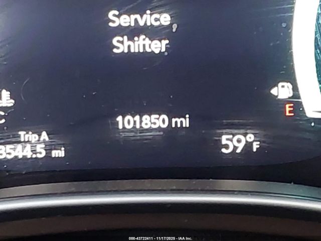 Chrysler Pacifica Touring L Plus Image 11