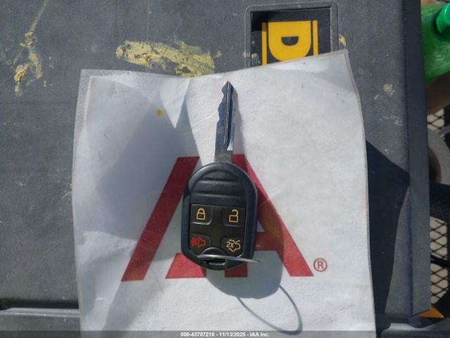 Ford Mustang V6 Premium Image 11