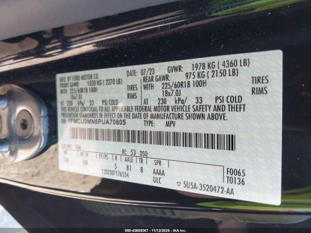 Ford Escape St-line Image 12