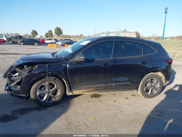 Ford Escape St-line Image 6