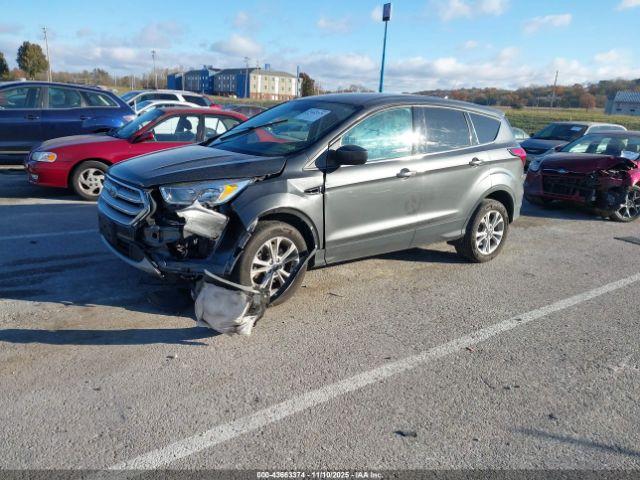 Ford Escape Se Image 4