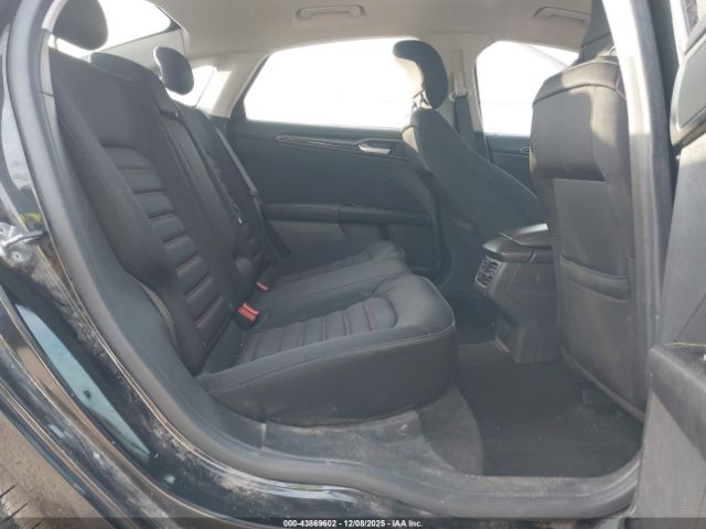 Ford Fusion Se Image 5