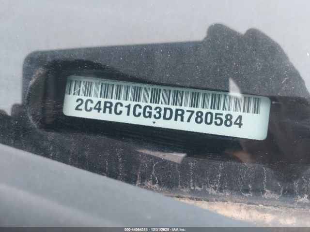 Chrysler Town & Country Touring-l Image 10