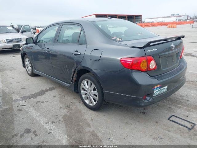 Toyota Corolla S Image 11