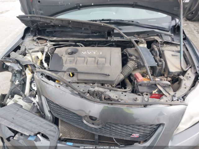 Toyota Corolla S Image 10