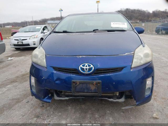 Toyota Prius Ii Image 8