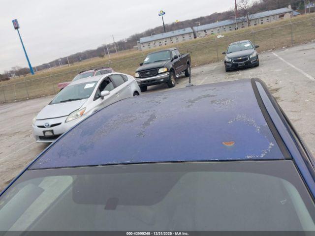 Toyota Prius Ii Image 9