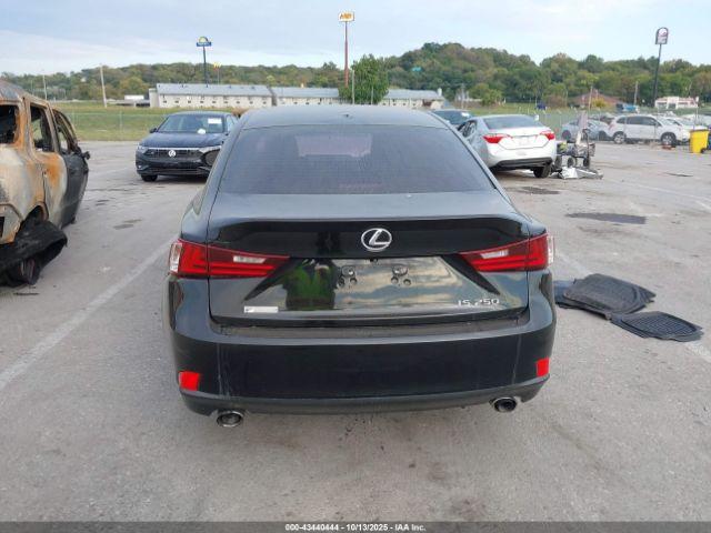Lexus Is Image 12