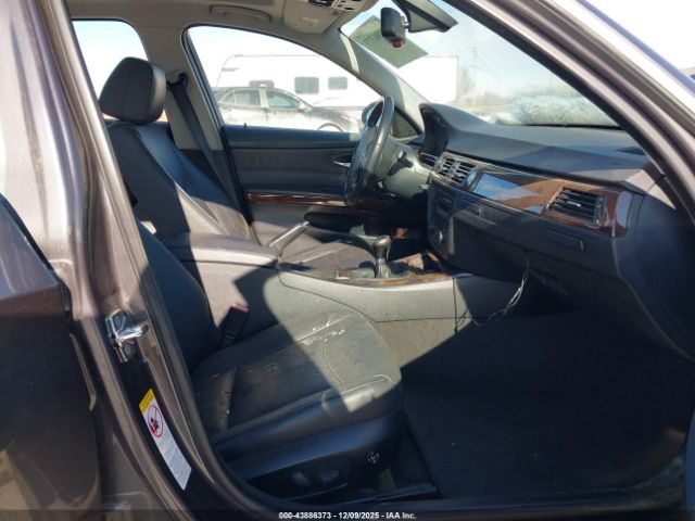 BMW 3 Series Image 7