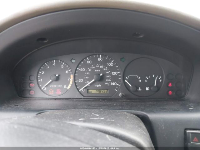 Mazda 626 Image 6