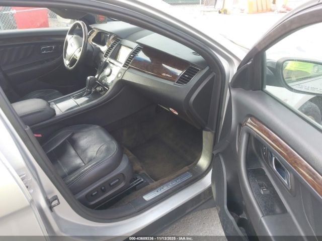 Ford Taurus Limited Image 14