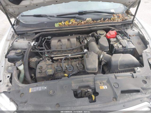 Ford Taurus Limited Image 4