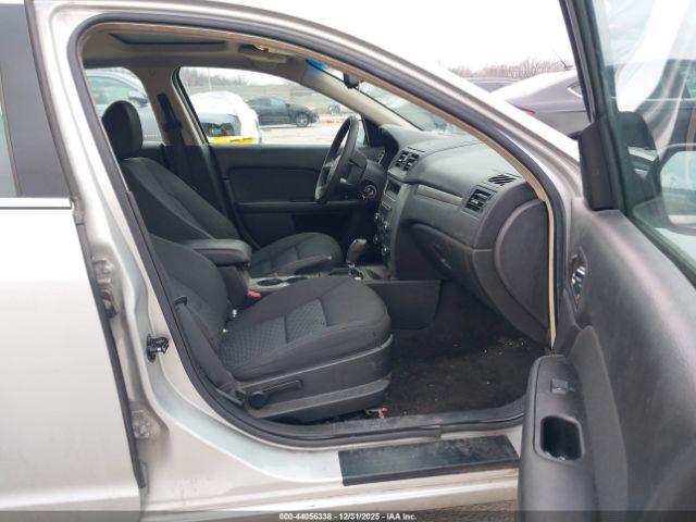 Ford Fusion Se Image 3